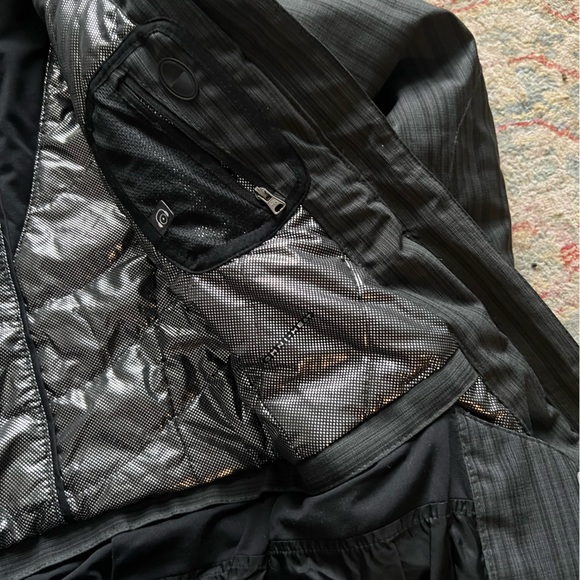 XS Columbia Ski Coat with Omni-Heat - Picture 4 of 6